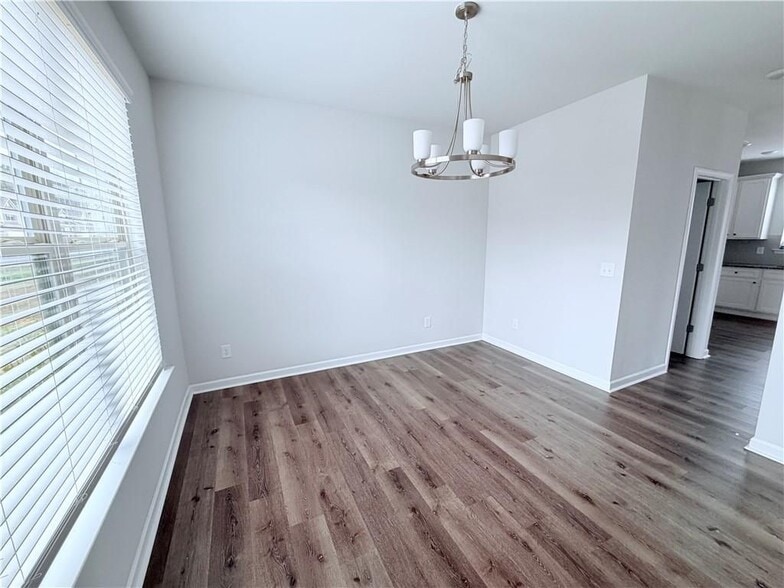 Building Photo - 409 McGinnis Cir