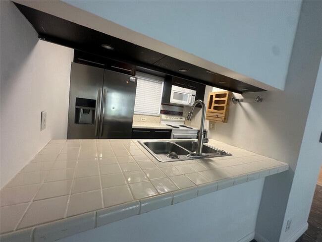 Building Photo - 3212 NW 103rd Terrace