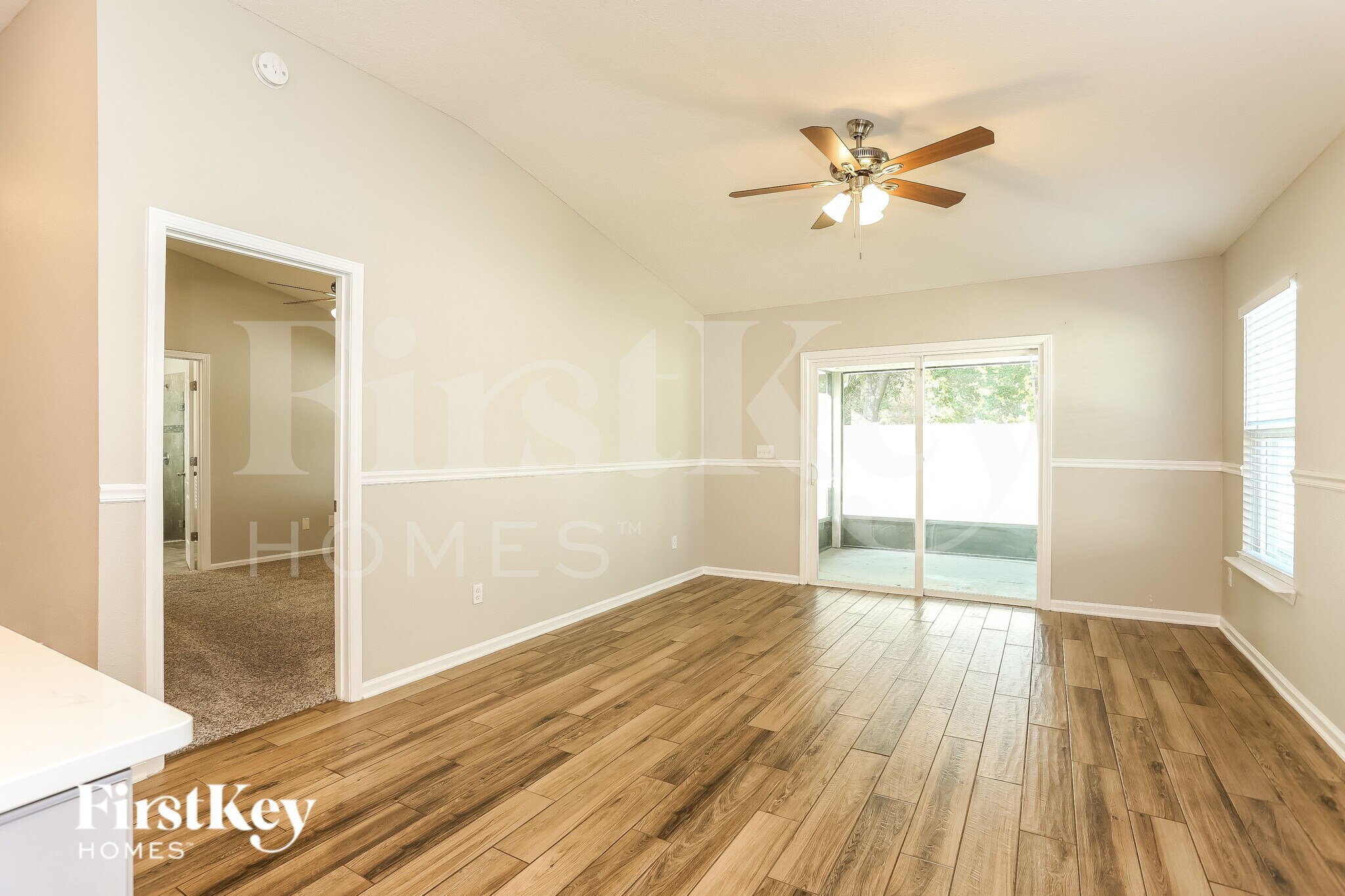 Building Photo - 4145 Emilio Ln