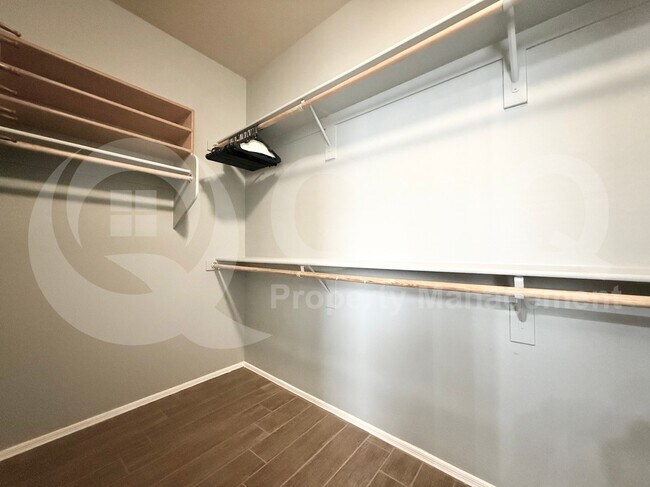 Building Photo - 15564 W Mescal St