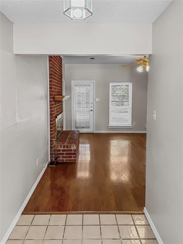 Building Photo - 7912 Buttercup Cir N