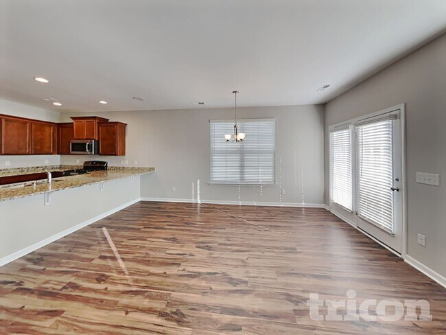 Building Photo - 15 Attucks Ct