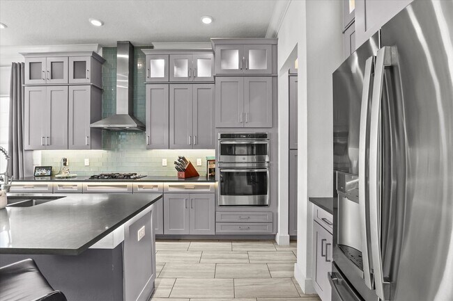 Building Photo - Waterfront Luxury Living | Private Dock + Direct Tampa Bay Access