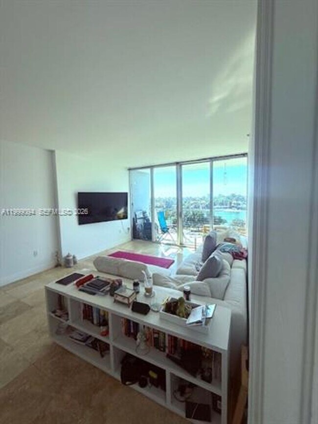 Building Photo - 6305 Indian Creek Dr