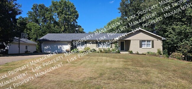 Building Photo - 9328 Berkshire Cir