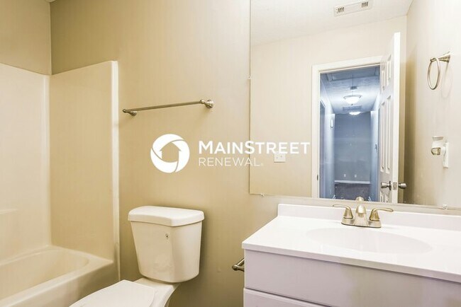 Building Photo - 3 Bedroom Pet-Friendly Home in UNION CITY, GA with Main Street Renewal