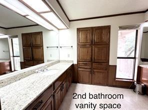 Building Photo - 10903 Leafwood Ln