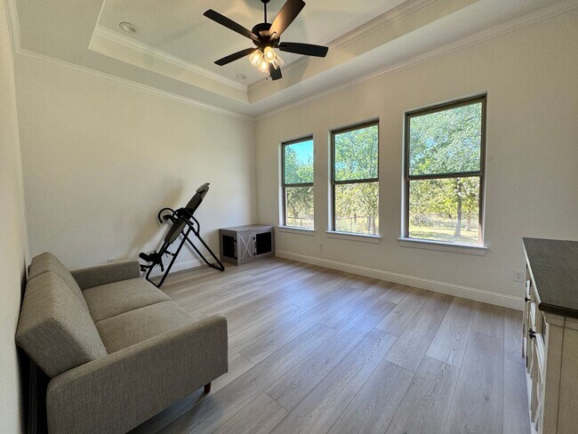 Building Photo - Reata Ranch Home - Peaster ISD