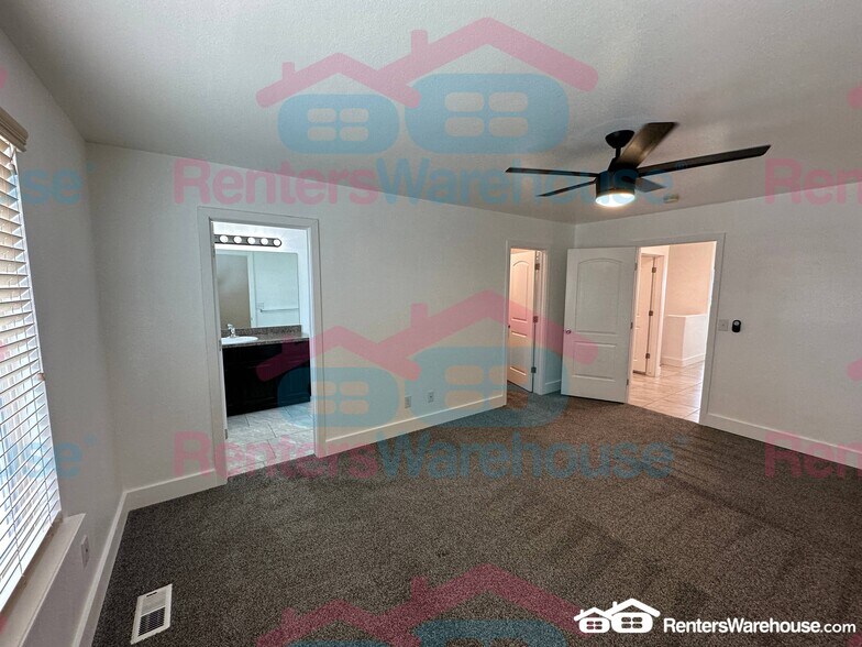 Building Photo - 405 E 475 N