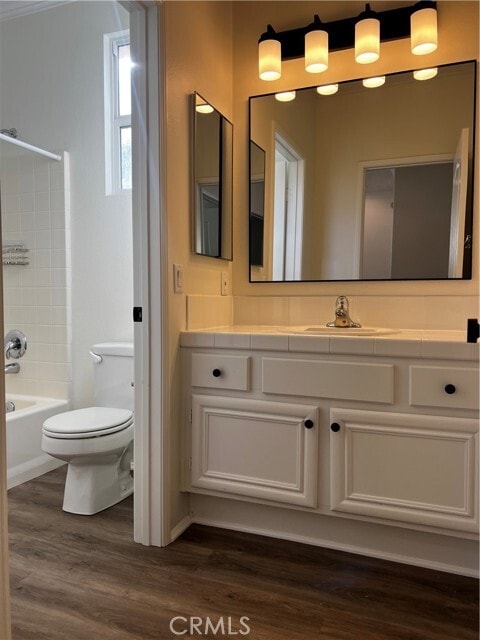 Building Photo - 15 Second St