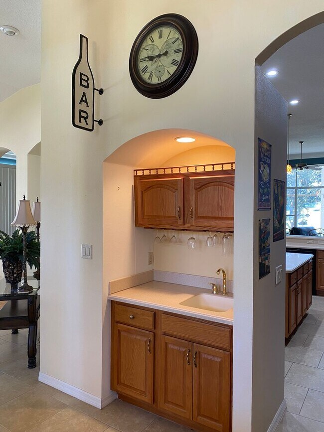 Building Photo - Beautiful Short Term Seasonal Home In Plantation at Leesburg