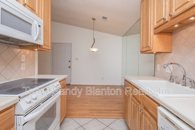 Building Photo - 2300 W Michigan Ave