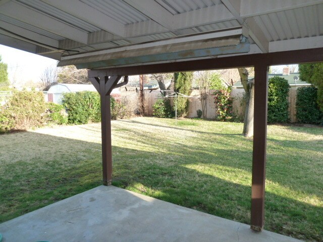 Building Photo - 3 Bedroom 1 Bath Home In Anderson