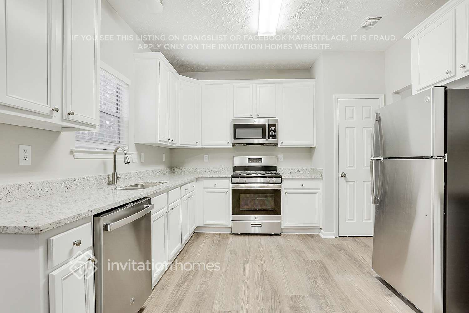 Building Photo - 849 Ashton Oak Cir