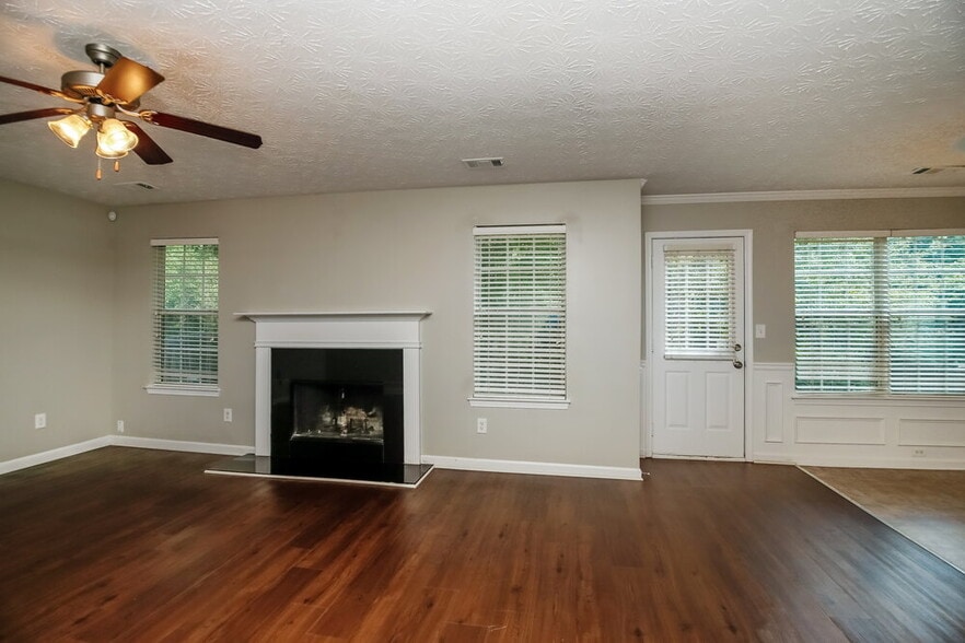 Building Photo - 3711 Monticello St