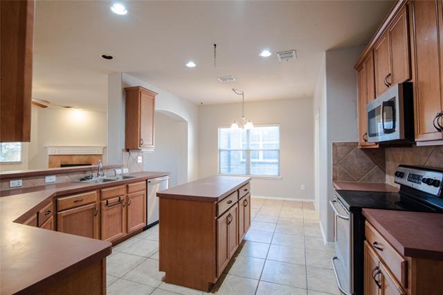 Building Photo - 1105 Concan Dr