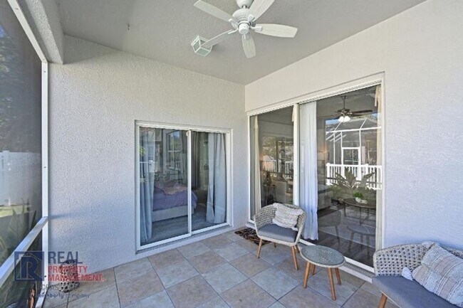 Building Photo - Impeccably Maintained Home in Summerfield Village - Lakewood Ranch!