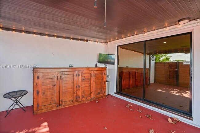 Building Photo - 5113 SW 138th Ave Cir