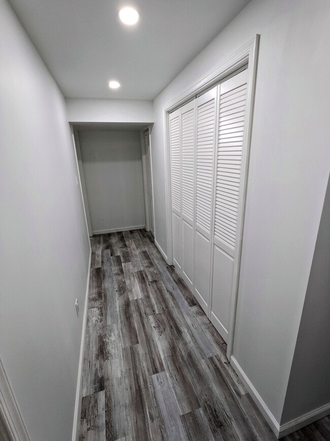 Building Photo - 1006 Kimberwicke Rd