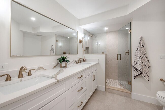 Building Photo - 11118 Gulf Shore Dr