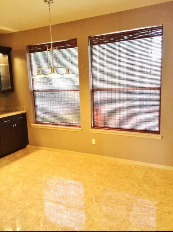 Building Photo - 8055 Glitter Ct