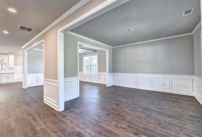 Building Photo - 1925 Alcovy Trails Dr SE