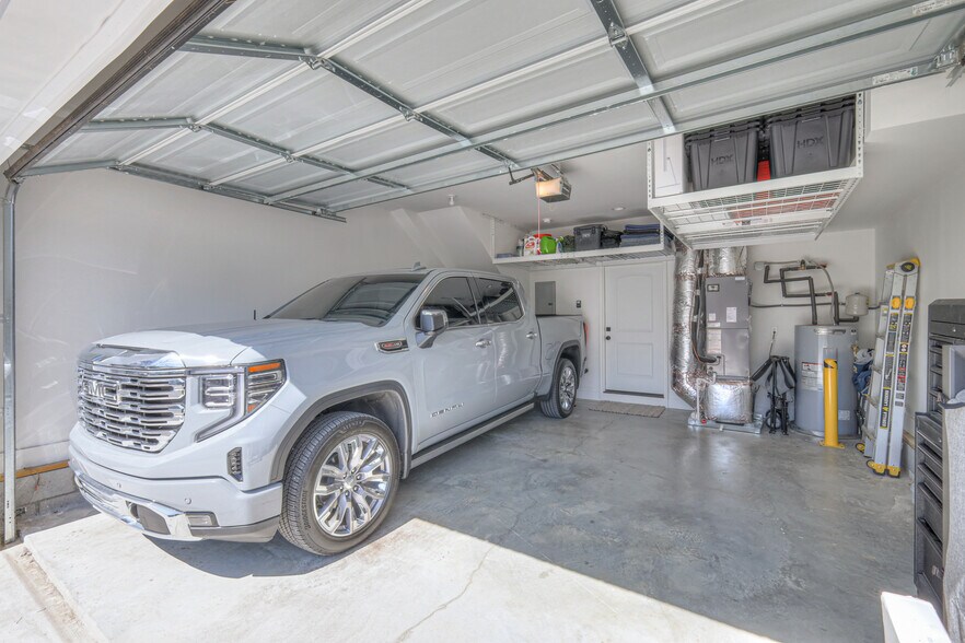 Building Photo - 312 Duke St