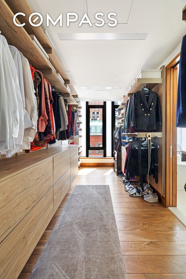 Building Photo - 15 Leonard St