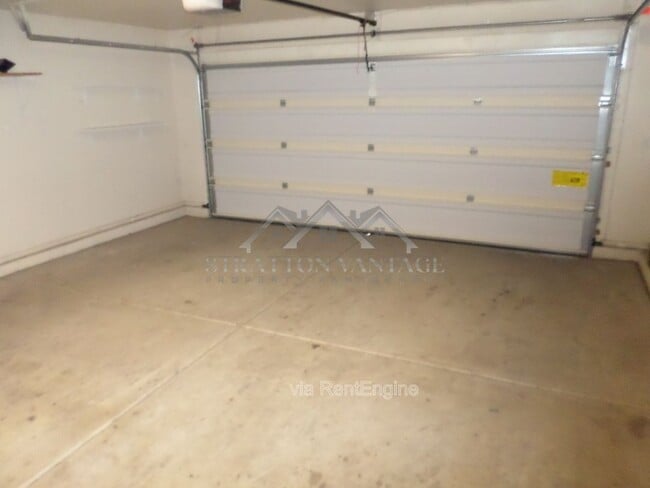 Building Photo - 1641 W Orchid Ln