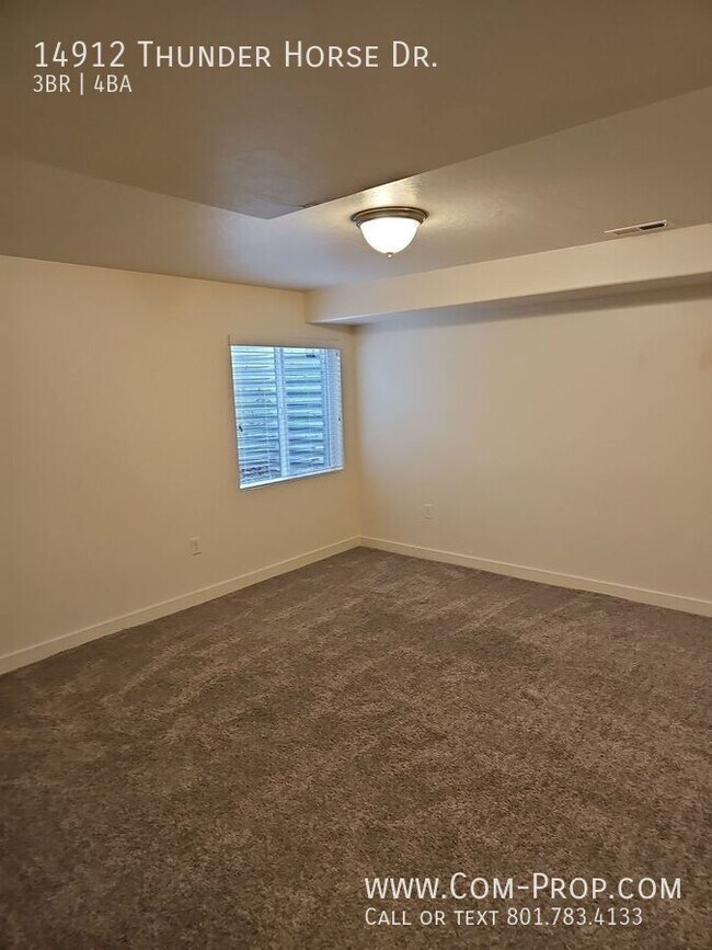 Building Photo - 14912 S Thunder Horse Ln