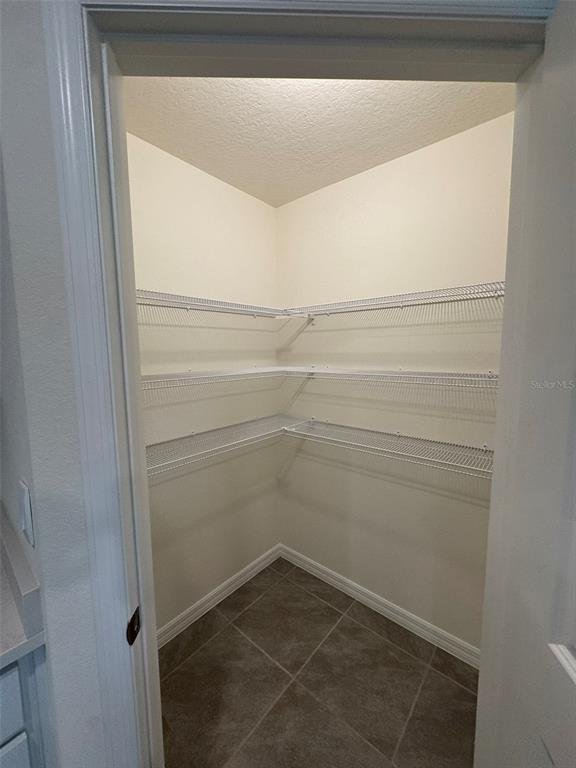 Building Photo - 8878 SW 48th Ave