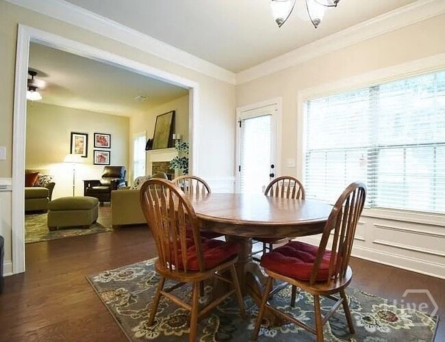 Building Photo - 157 Putters Dr