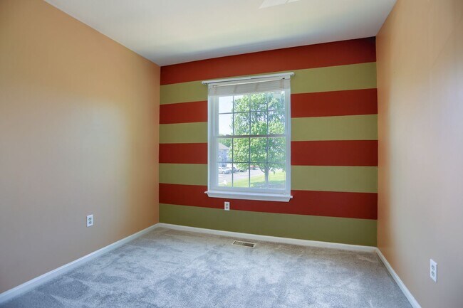 Building Photo - 618 Milford Ct