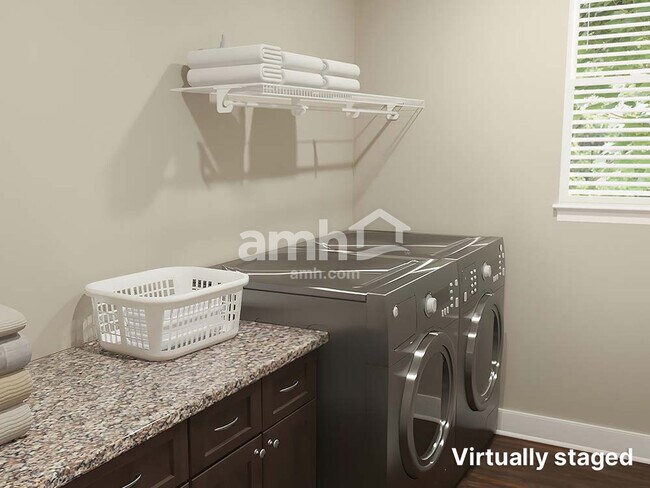 Building Photo - 2022 Windsor Park Ave