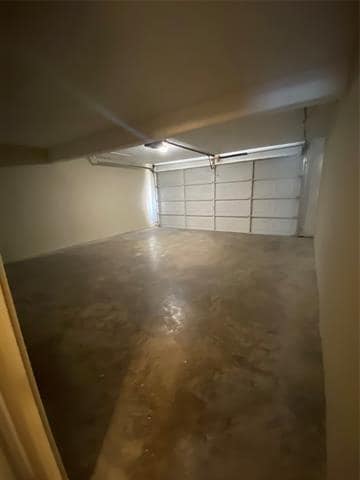 Building Photo - 7720 Kings Ridge Rd