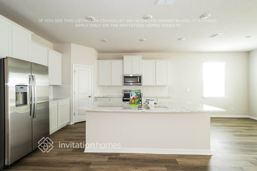 Building Photo - 18228 Metado Dr