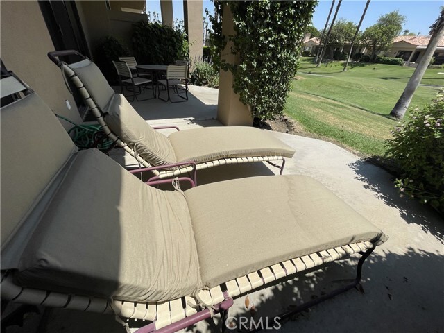 Building Photo - 38613 Wisteria Dr