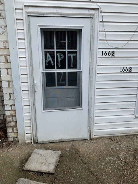 Building Photo - 166 N Lancaster St