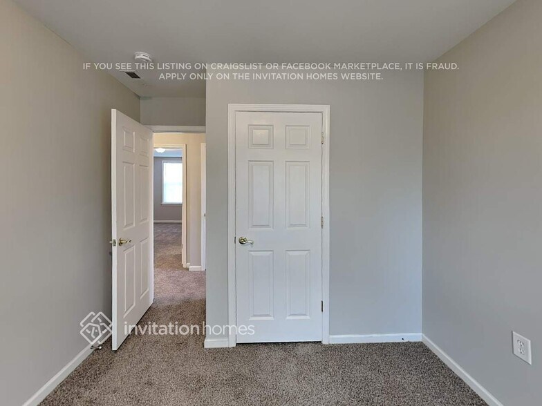 Building Photo - 355 Sharpe St