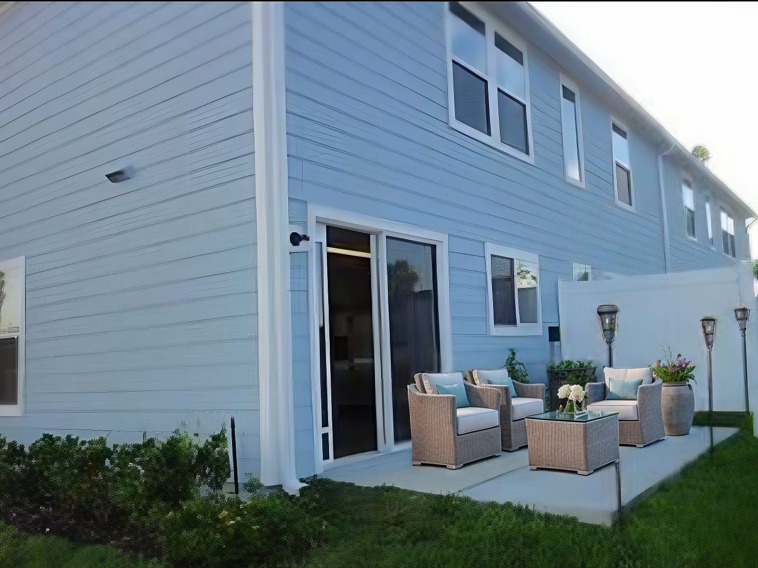 Lakeside Patio - 177 Islander Dr