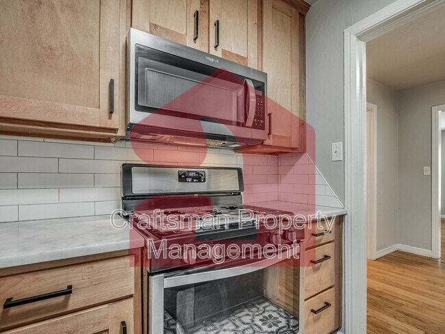 Building Photo - 2145 Brighton Ave