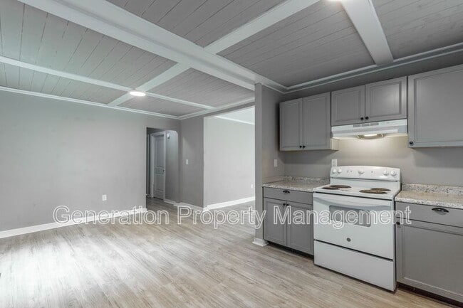 Building Photo - 177 Vero Beach St