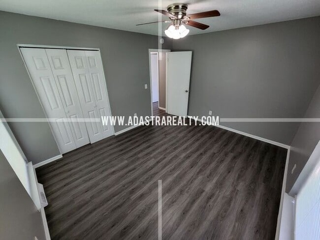 Building Photo - Affordable Raytown Area KCMO Apartment-Ava...