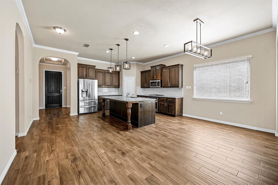 Building Photo - 3608 Helm Ln