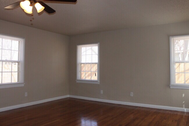 Building Photo - PRE -LEASING FOR AUGUST ! Spacious 4 Bedroom/2 Bath House