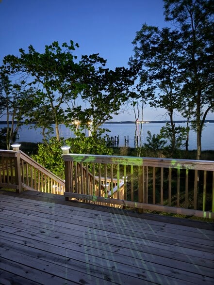 Building Photo - 13113 River Ter