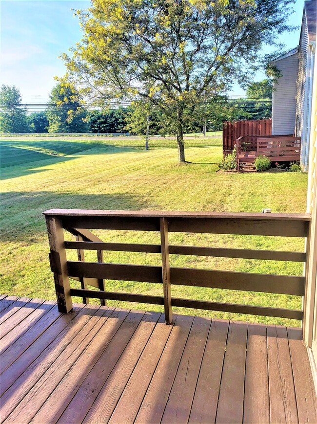 Building Photo - 6509 Blossomwood Cir NE