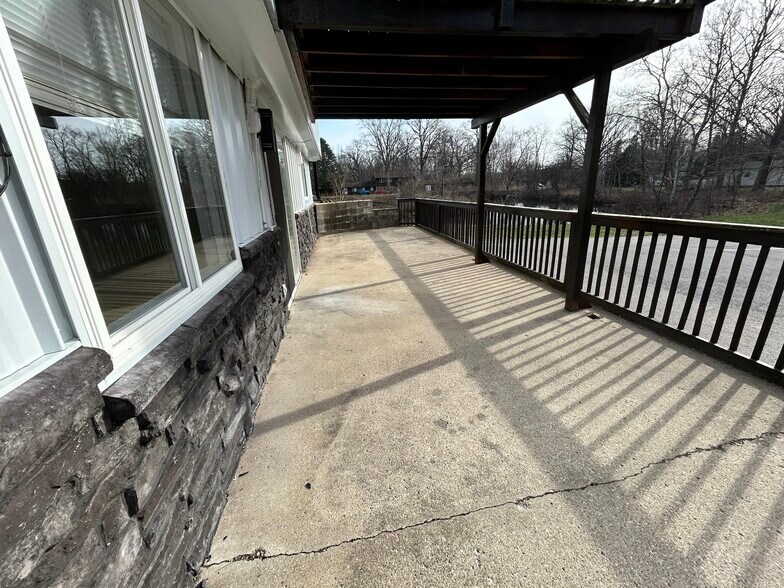 Building Photo - 2271 S Cost a Plenty Rd