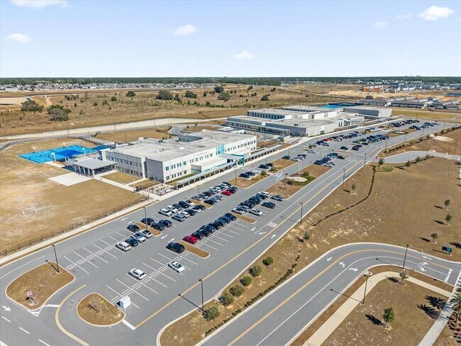 Building Photo - 16246 Merry Aly