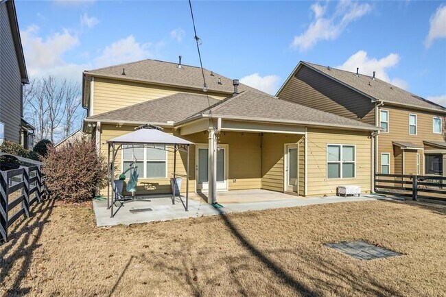 Building Photo - 6623 Rivergreen Rd